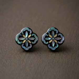 Regal Quatrefoil — Hand-Polished Lacquer & Raden Earrings